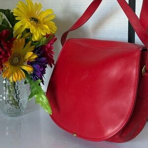 ✋🛑Price Drop ✋🛑Authentic Shoulder/Crossbody Leather Bag Gucci.